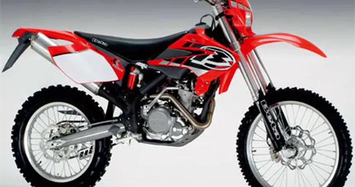 Provate la gamma 2006 Beta da Enduro e Trial