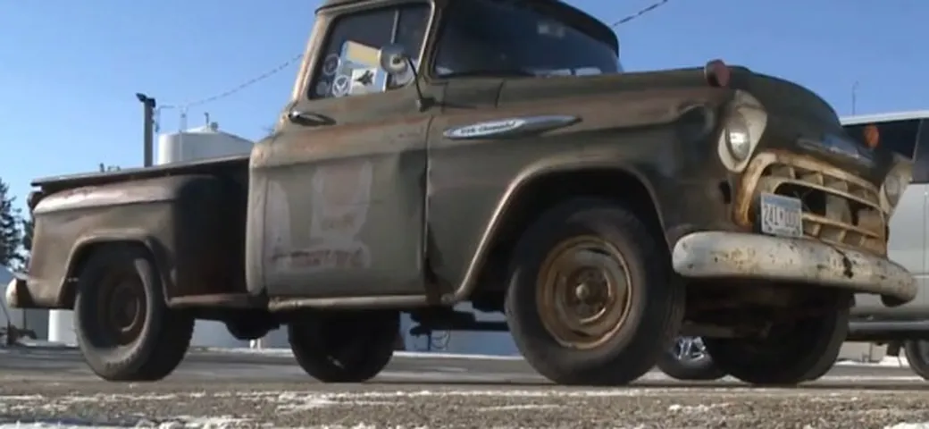 Guida per 38 anni un pick up pagato 75 dollari