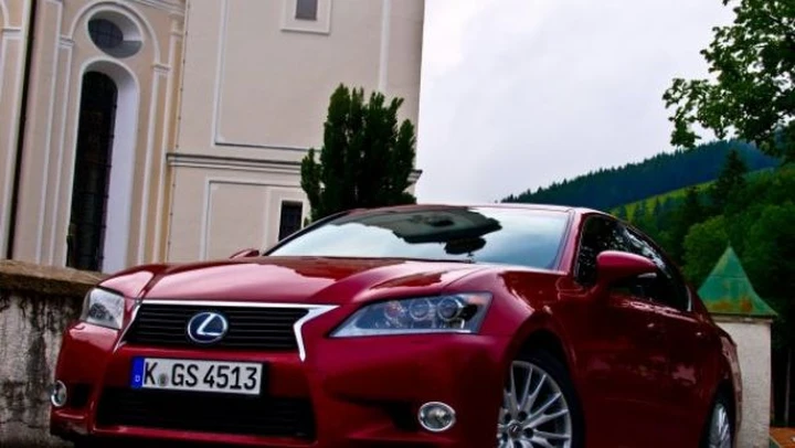 Lexus: in arrivo una GS 250h?