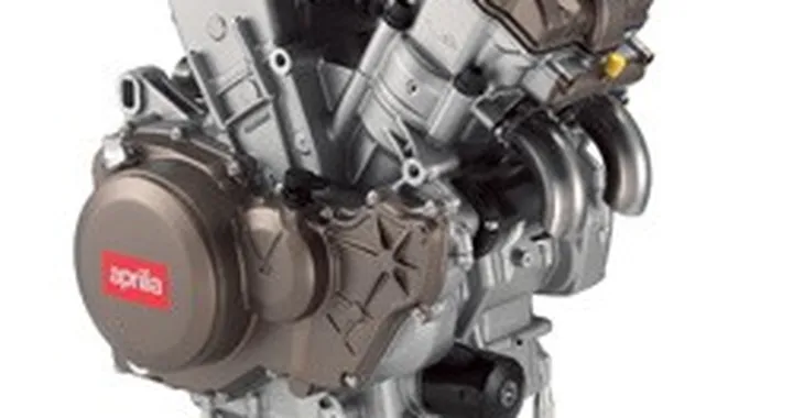 Aprilia V4 Race Machine in pista a Jerez