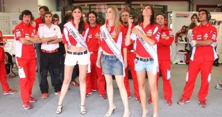 MotoGP al Mugello: Paddock Girls
