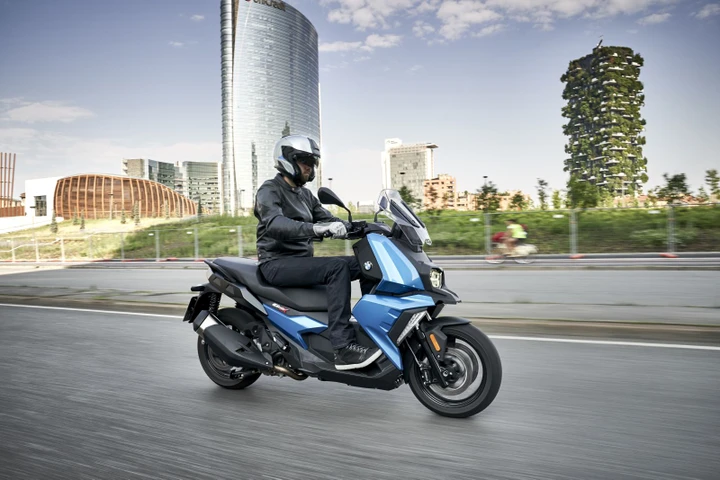 BMW C 400 X: informazioni e prezzi del Model Year 2019