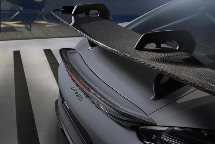 Porsche 718 Cayman GT4 RS kit Manthey