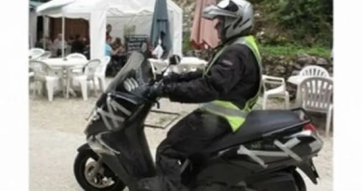 Peugeot: foto spia del nuovo scooter GT 125
