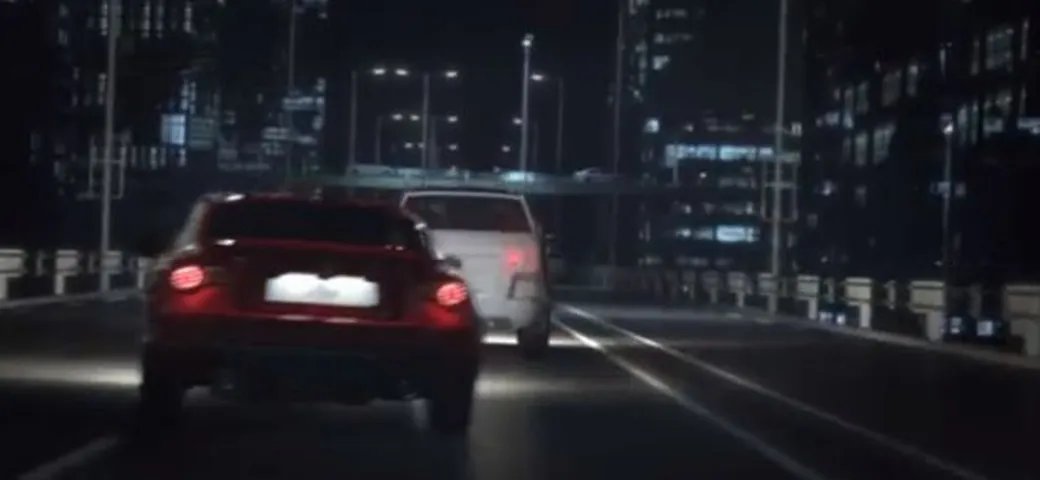 Guida pericolosa: censurato spot Toyota GT 86