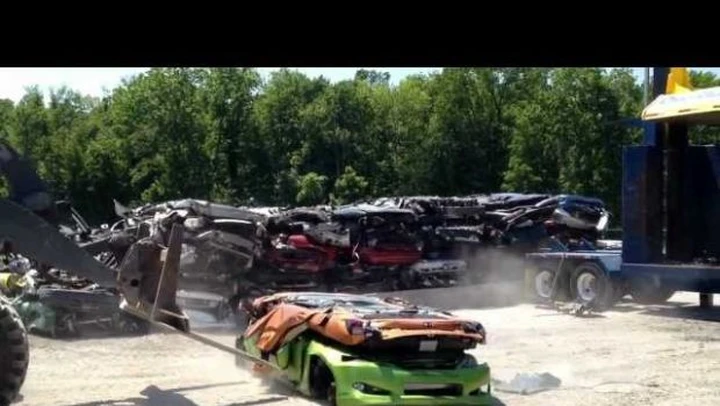 Video: questa la fine di alcune automobili preparate per il SEMA