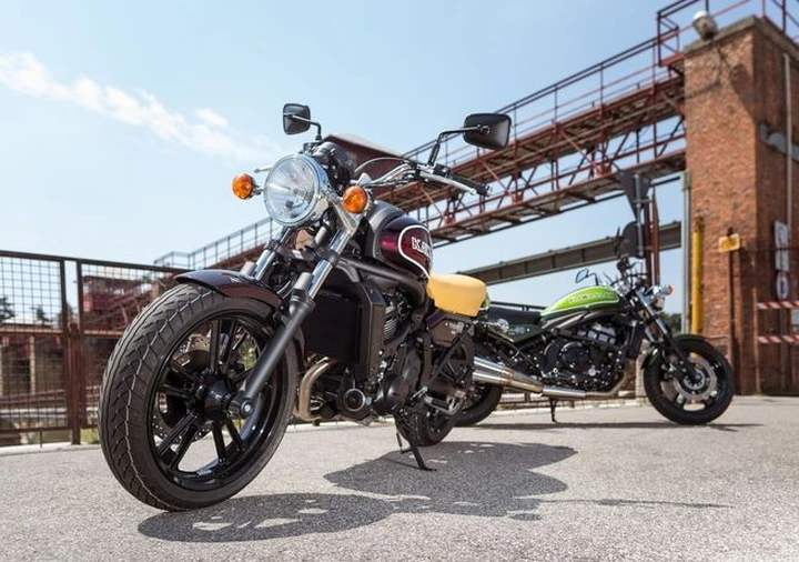 Kawasaki Vulcan 70 by Mr Martini: nostalgia canaglia