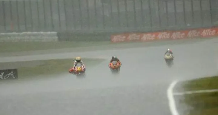 Qp1 Mugello 250 e 125: De Angelis e Faubel sotto il diluvio