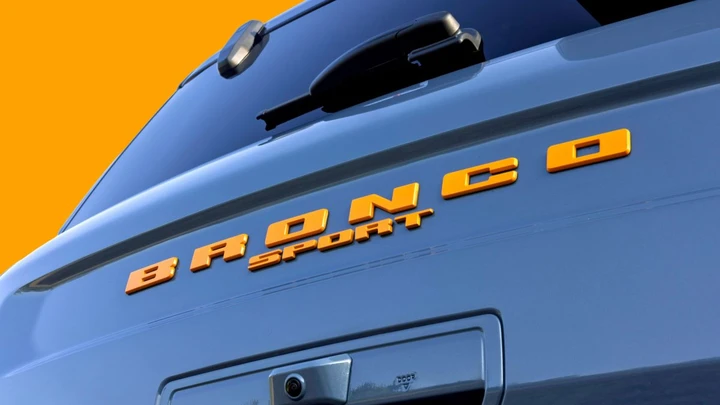 Ford richiama 1,74 milioni di veicoli per problemi alle telecamere posteriori