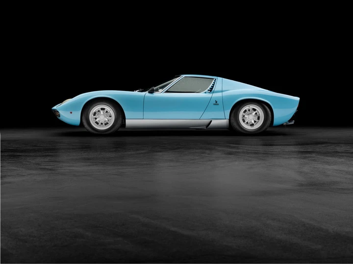Lamborghini Miura SV: un sogno lungo 50 anni