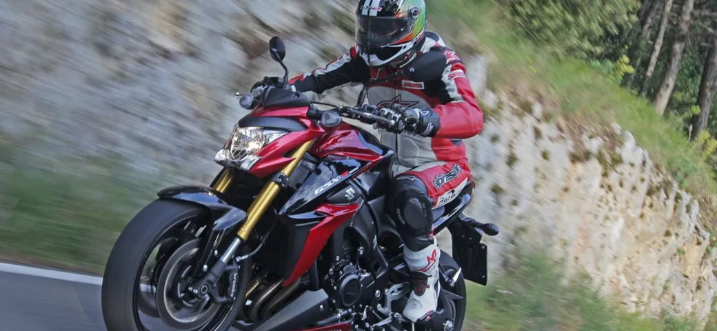 Suzuki GSX-S 1000 ABS 2015: il nostro test in pista e su strada