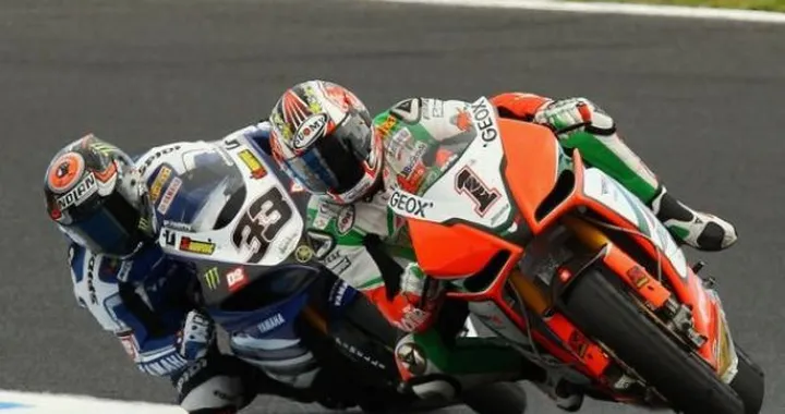 WSBK: Marco Melandri, "Potevo andare in Aprilia, ma il contratto di Biaggi non prevede compagni di squadra italiani"