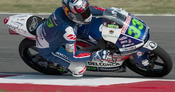 Moto3 Misano: qualifiche di fuoco, "poker" di Binder davanti a Bastianini e Bulega. Di Giannantonio nella top ten
