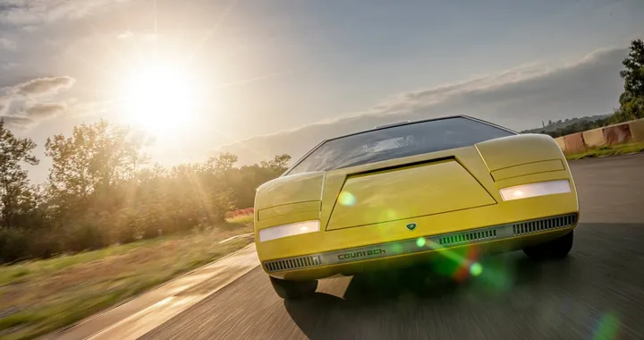 Lamborghini Countach LP 500: la ricostruzione di un mito