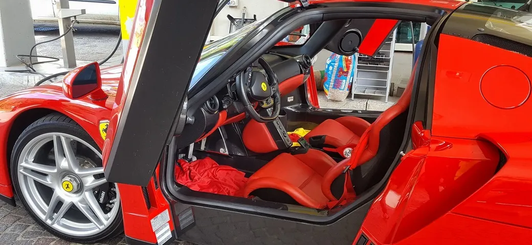 Ferrari Tribute to 1000 Miglia 2020: supercar allo start