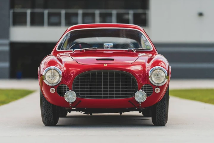 Ferrari 225 S Berlinetta Vignale all'asta con RM Sotheby's