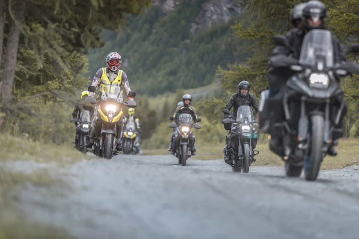 Suzuki, aperte le iscrizioni al V-Strom Day 2022: informazioni, costi e programma