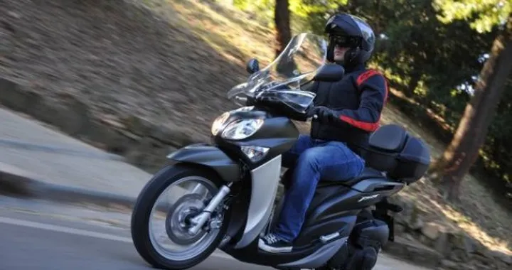 Yamaha Xenter 150: il TEST di Motoblog