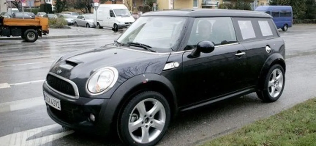 La Mini SUV quasi senza veli