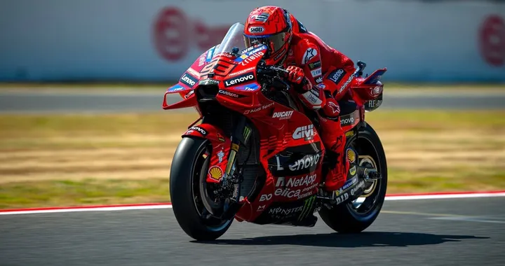 Marc Marquez domina a Misano: Ducati Lenovo sempre più vicina al titolo