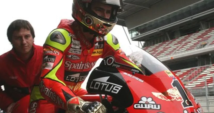 Bene Lorenzo nei test spagnoli delle 250