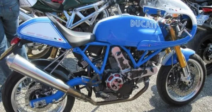 WDW 2012: le moto 'Classiche' e 'Special' del paddock