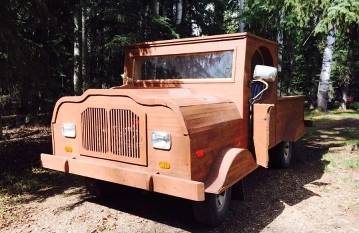 Distruggete la carrozzeria del vostro pick up? Rimediate con il legno