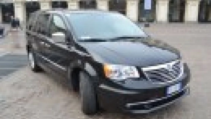 Video ufficiale Lancia Voyager