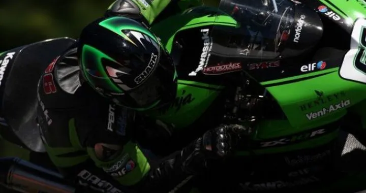 WSBK: Tom Sykes conquista la doppietta nel BSB a Brands Hatch
