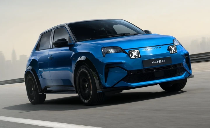 Alpine A290: la prima auto elettrica e il debutto della trazione anteriore