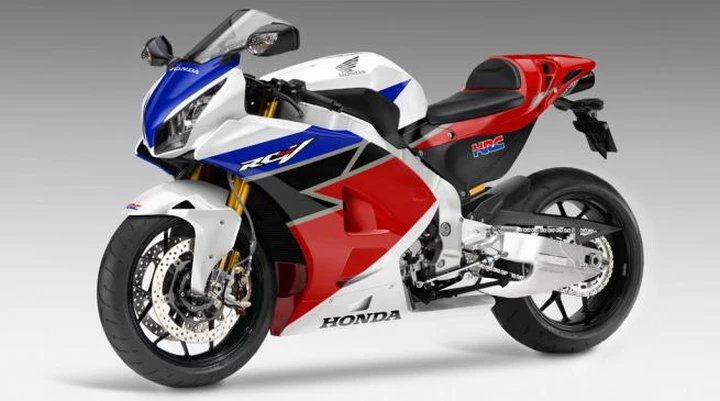 Honda raddoppia con le supersportive: in arrivo CBR 1000 RR e RVF 1000 R?