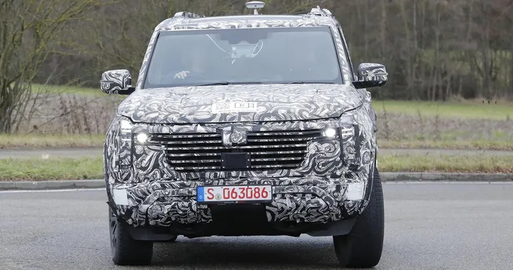 Mitsubishi Pajero sta tornando, avvistato un prototipo da test