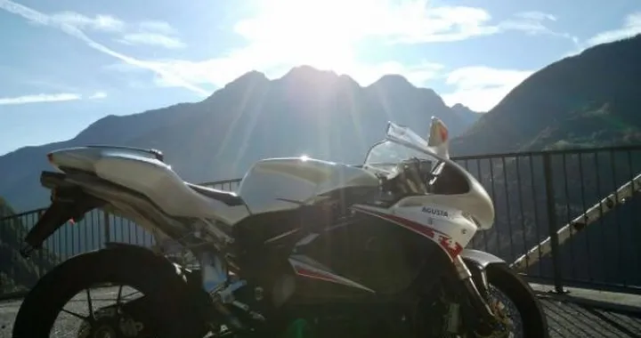 Foto del giorno: MV Agusta F4 312