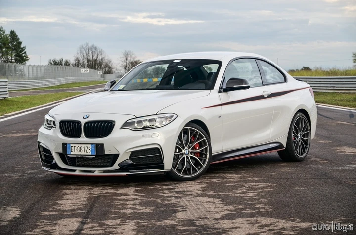 Il sound della BMW M235i M Performance [Video]
