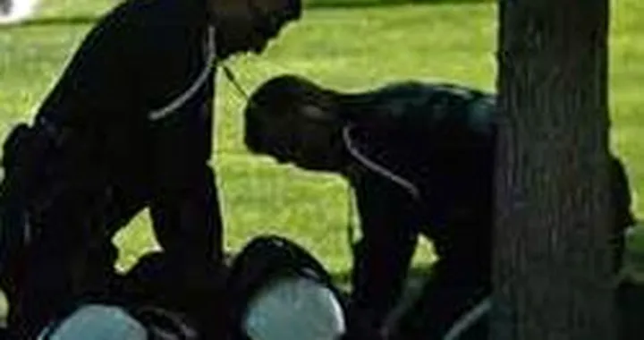 Lavori pericolosi: muore un motociclista della scorta a Bush