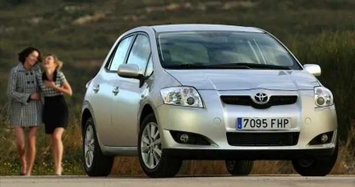 Toyota Auris - annunciati i prezzi