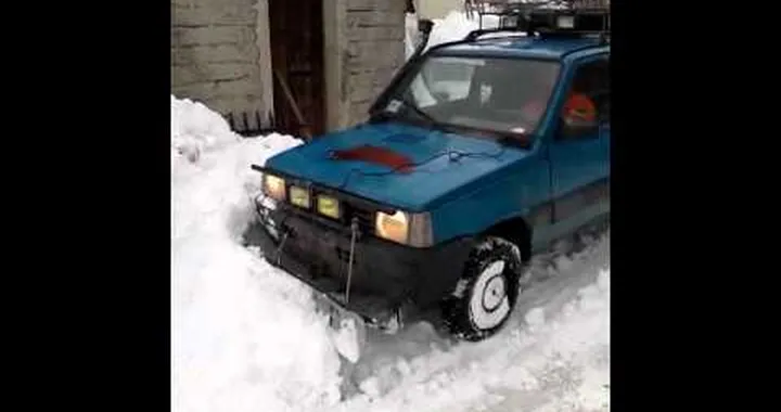 La Panda spazzaneve in Abruzzo