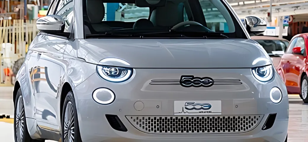 Incentivi auto elettriche: Olivier Francois di Stellantis spera in ulteriori fondi