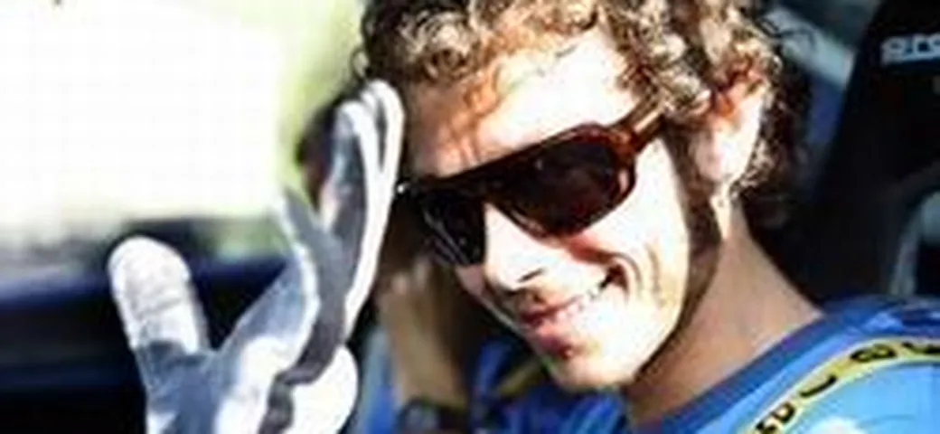 Rossi al via del Rally di Gran Bretagna