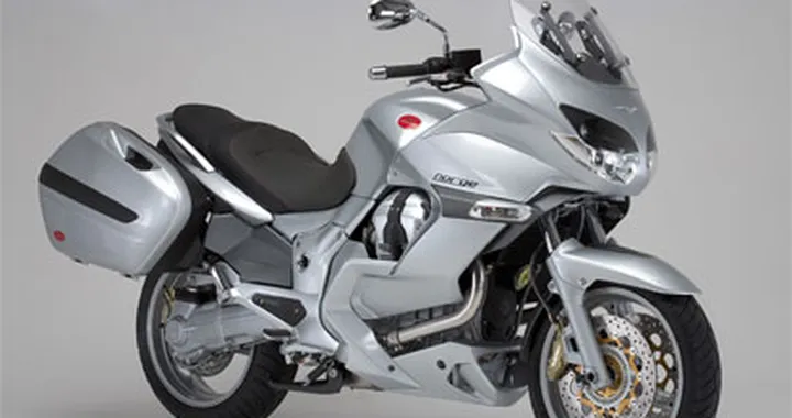 Salone Milano - Moto Guzzi Norge 1200