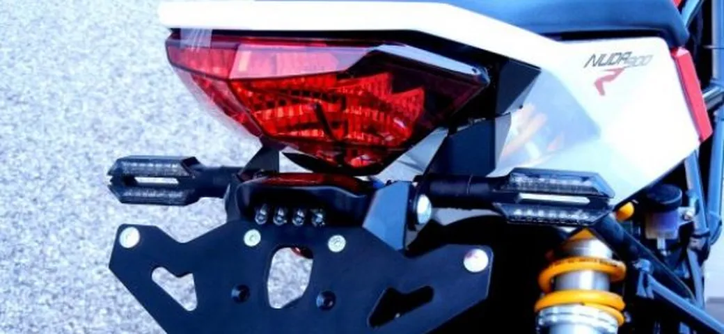 LighTech: Accessori per Husqvarna Nuda 900R