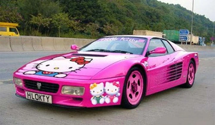 La Ferrari di Hello Kitty