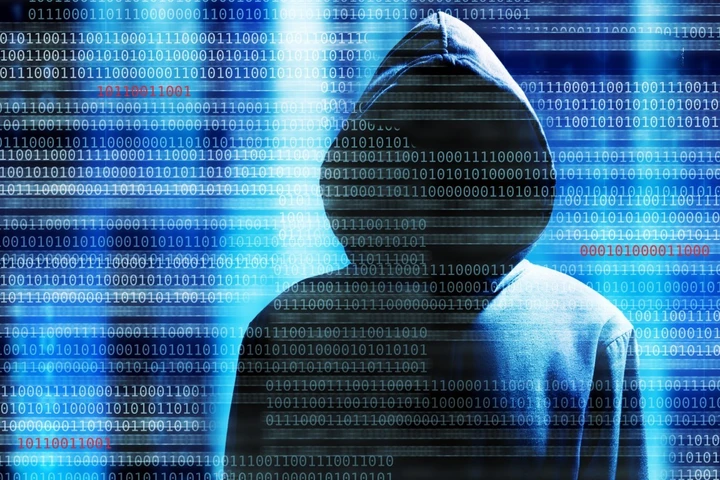 Rischio hackeraggio per l'apertura e l'avviamento di Tesla e McLaren