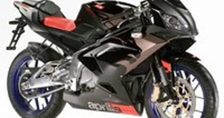 L' RS125 vince il Motorcycle Design Awards