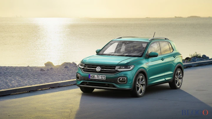 Volkswagen T-Cross: svelato il primo Baby SUV della casa di Wolfsburg