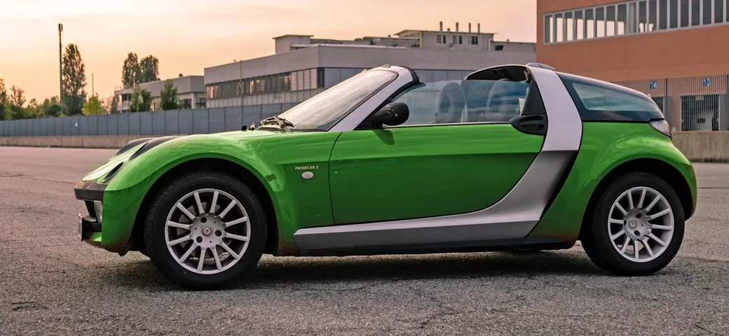 C'è chi sogna il ritorno della Smart Roadster, ovviamente elettrica