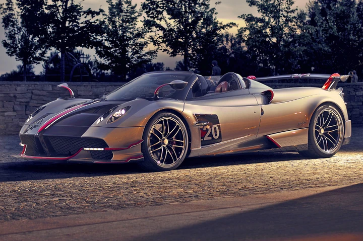 Pagani Huayra Roadster BC: 802 CV di pura adrenalina