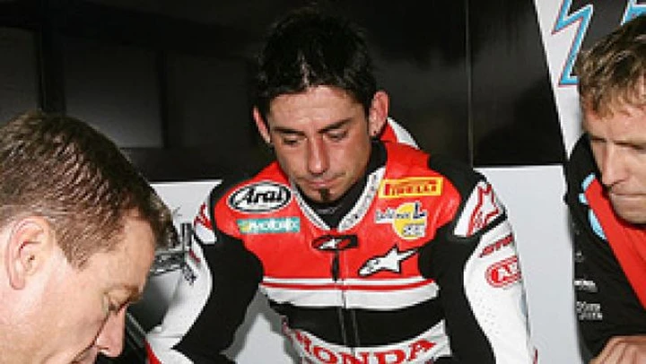 WSBK: Brutta caduta per John Hopkins, salta Assen?