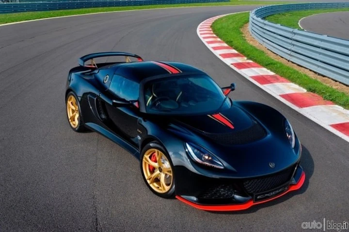 La Lotus Exige LF1 arriva in Italia, il prezzo è di 81.435 euro