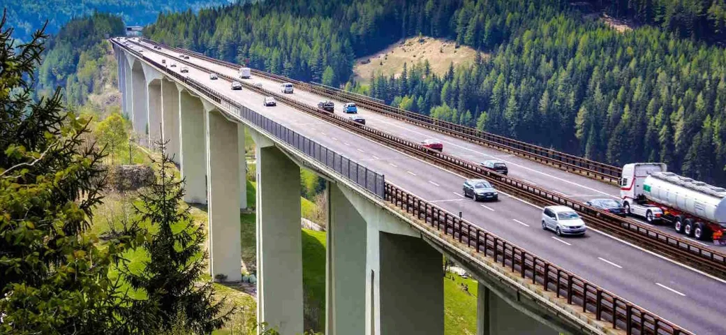 Ricarica elettrica: l’Autostrada del Brennero sorprende con prezzi competitivi